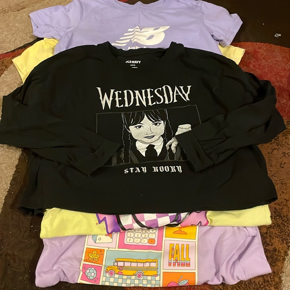 Girls tshirt bundle of 5 size 10/12 $15